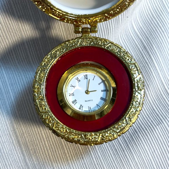 Porcelain Egg with Clock - Picture 5 of 7